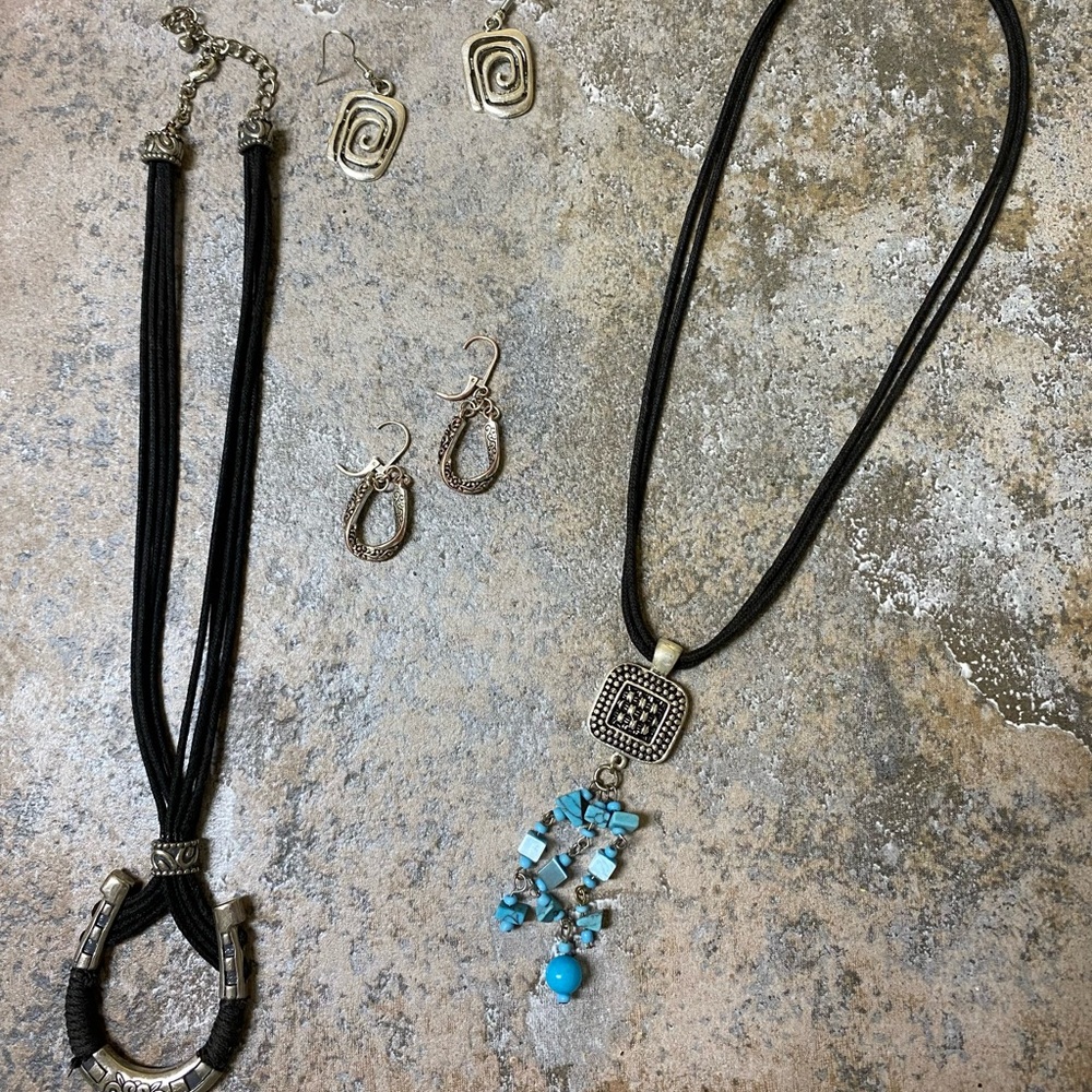 Jewelry For Less - Picture 5 of 15